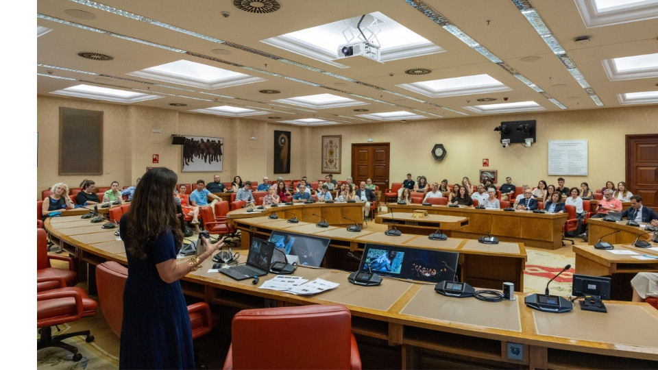Asistentes durante la sesión celebrada en el Congreso de los Diputados.