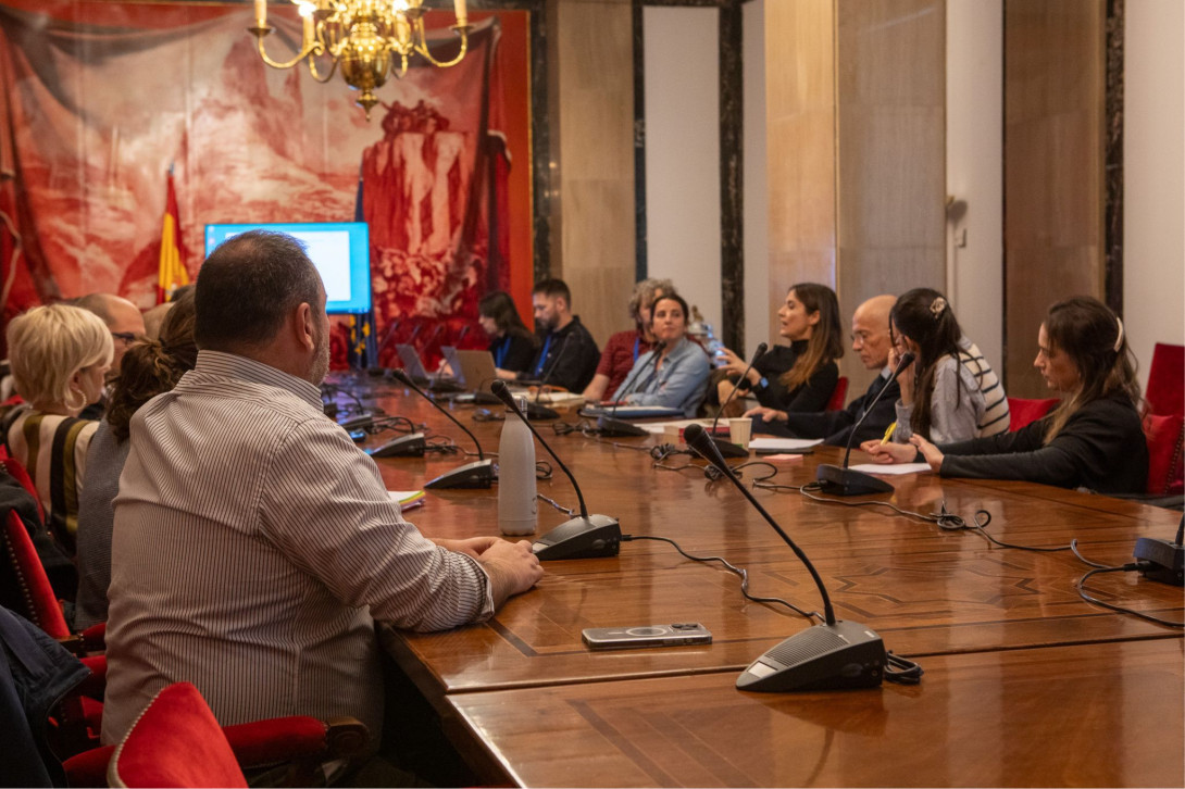 Sesión formativa del programa de emparejamiento a cargo de Letrados de las Cortes Generales